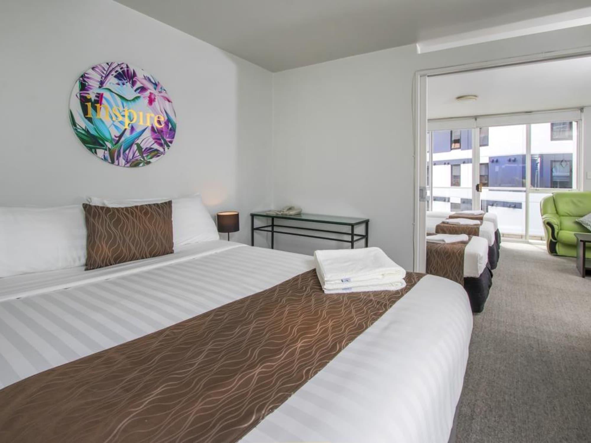 Crown On Cintra Lane Aparthotel Auckland Exterior photo