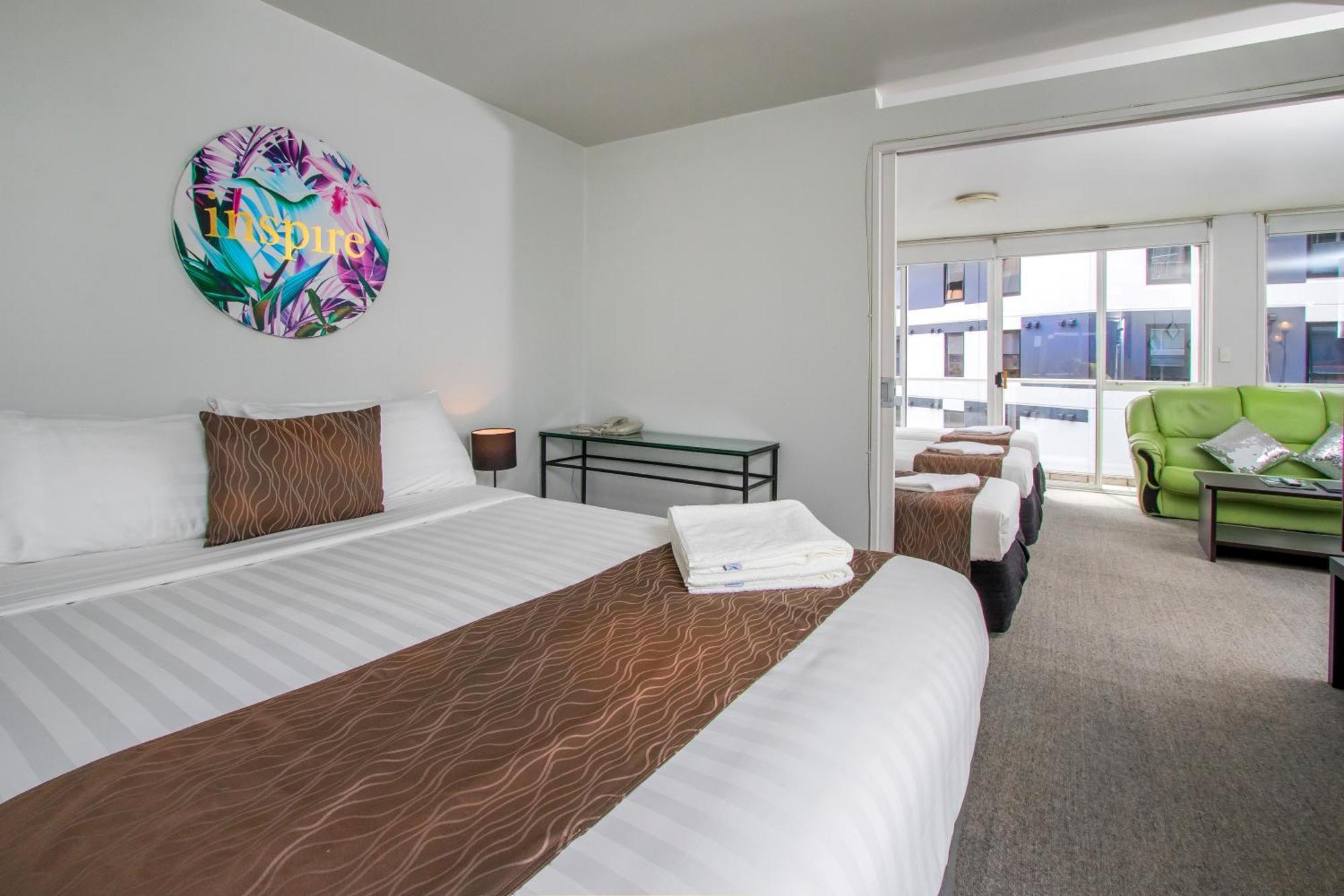 Crown On Cintra Lane Aparthotel Auckland Exterior photo