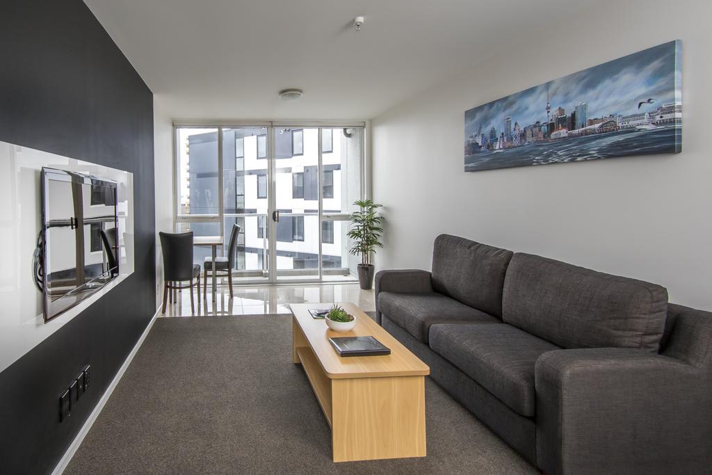 Crown On Cintra Lane Aparthotel Auckland Exterior photo