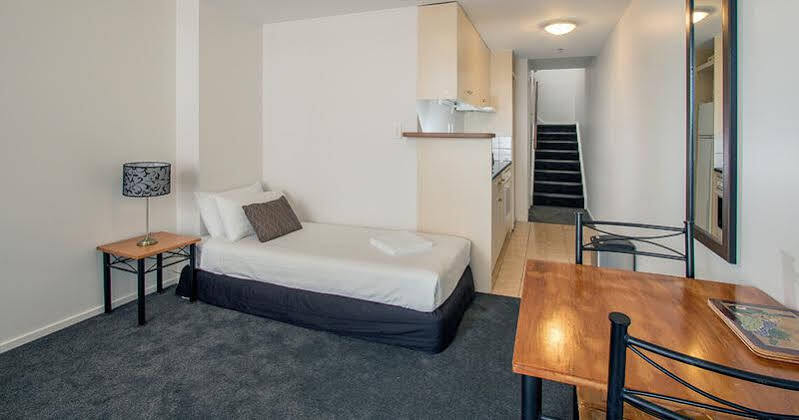 Crown On Cintra Lane Aparthotel Auckland Exterior photo